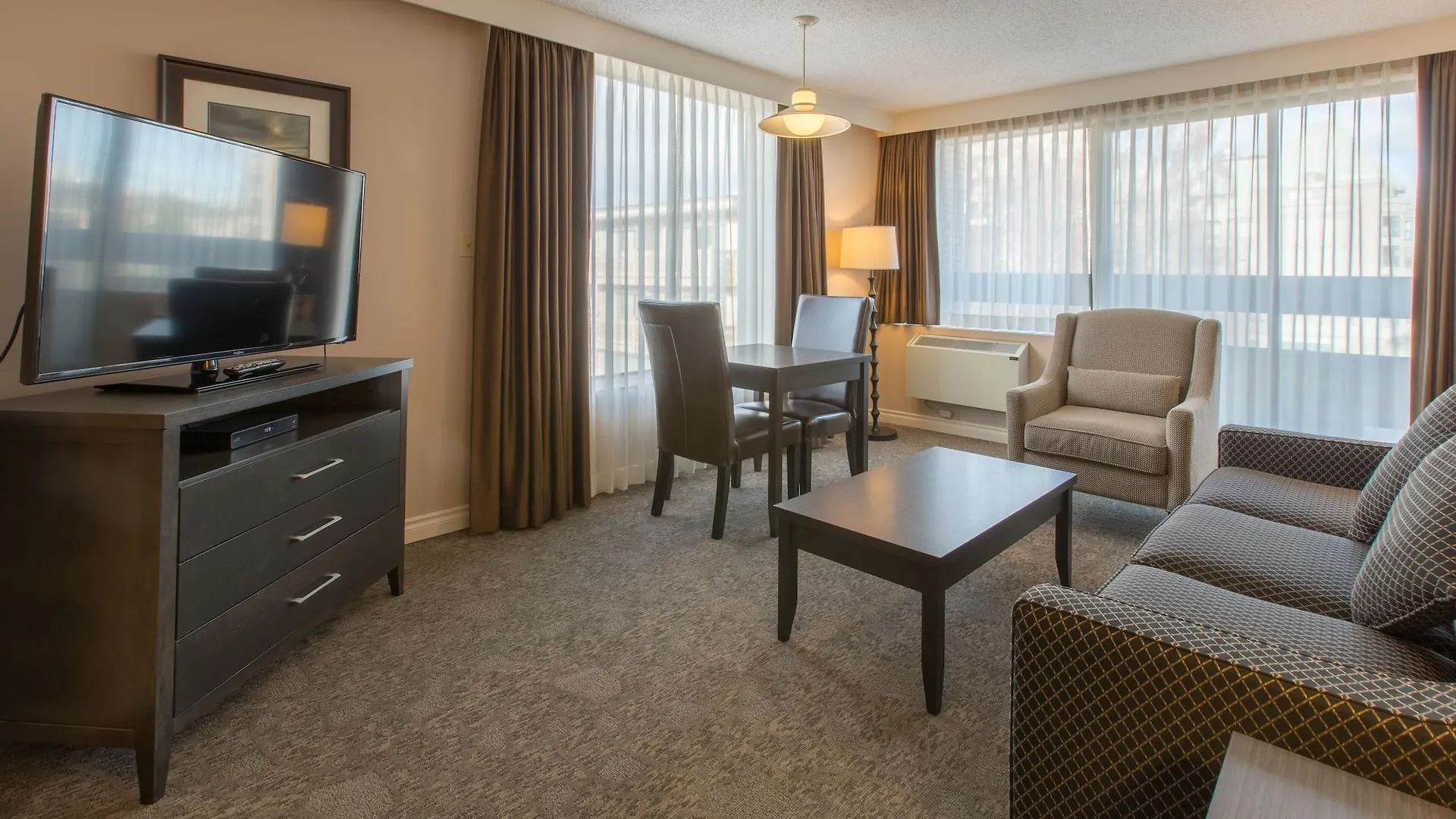 The Embassy Inn Victoria Canada